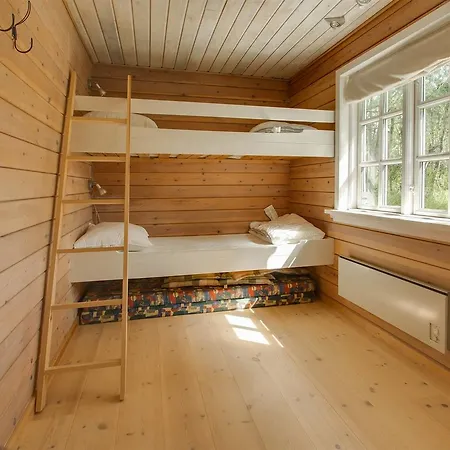 Two-bedroom Holiday In * Hals